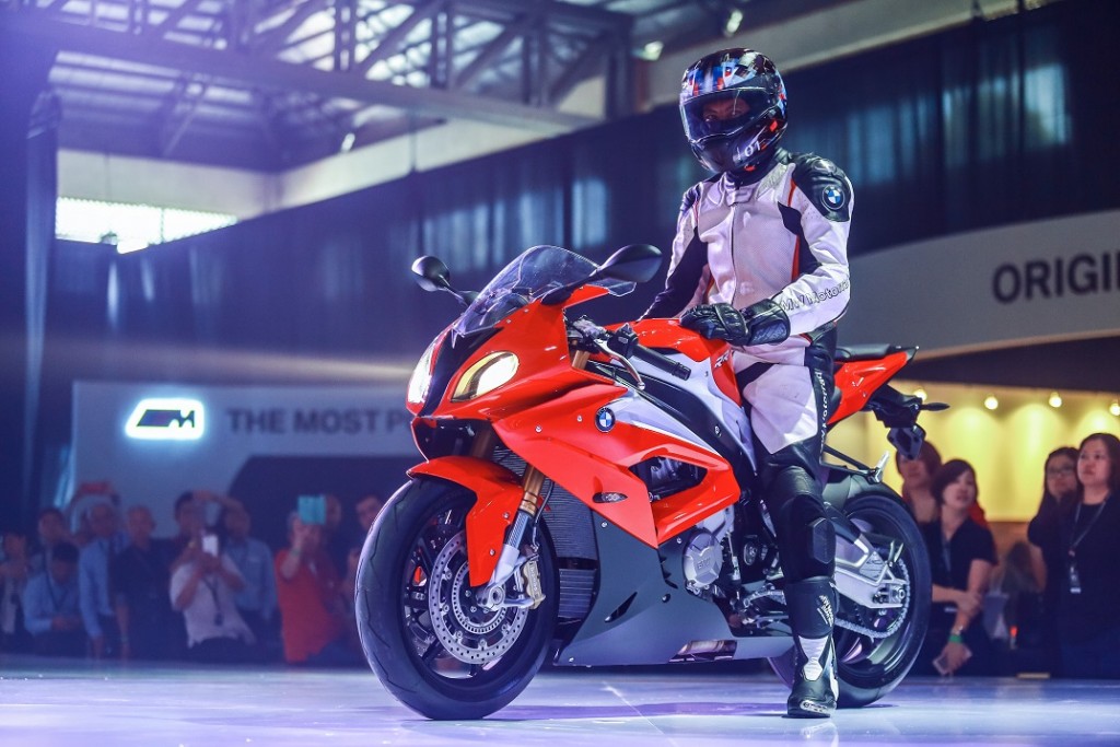 The new BMW S 1000 RR (3)_edited