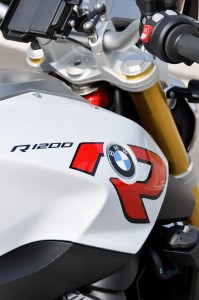 r12008