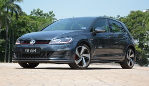 vw_golf_r_v_gti_02