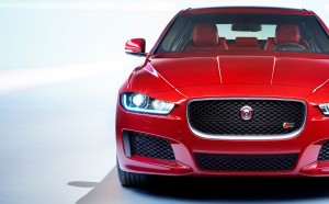 Jag_XE_S_Studio_Image_011014_76_edited