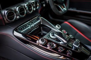 amg8