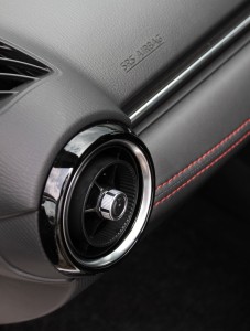 mazda2_14