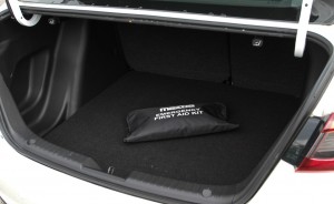 mazda2_28