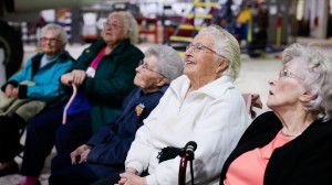 Special Honor Flight for Original Rosie the Riveters