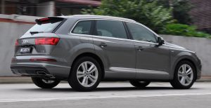 audi_q7_12