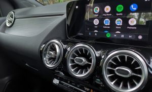 mercedes_benz_b200-14