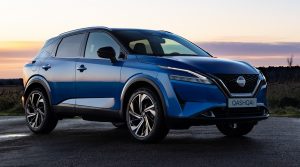 nissan-turns-corner-06